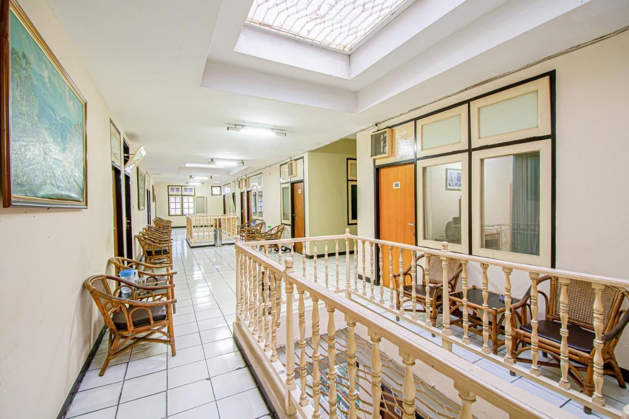 Hotel Mutiara Indah デンパサール エクステリア 写真